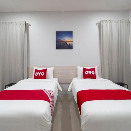 Capital O 75378 Thawapee Resort Районг Екстериор снимка