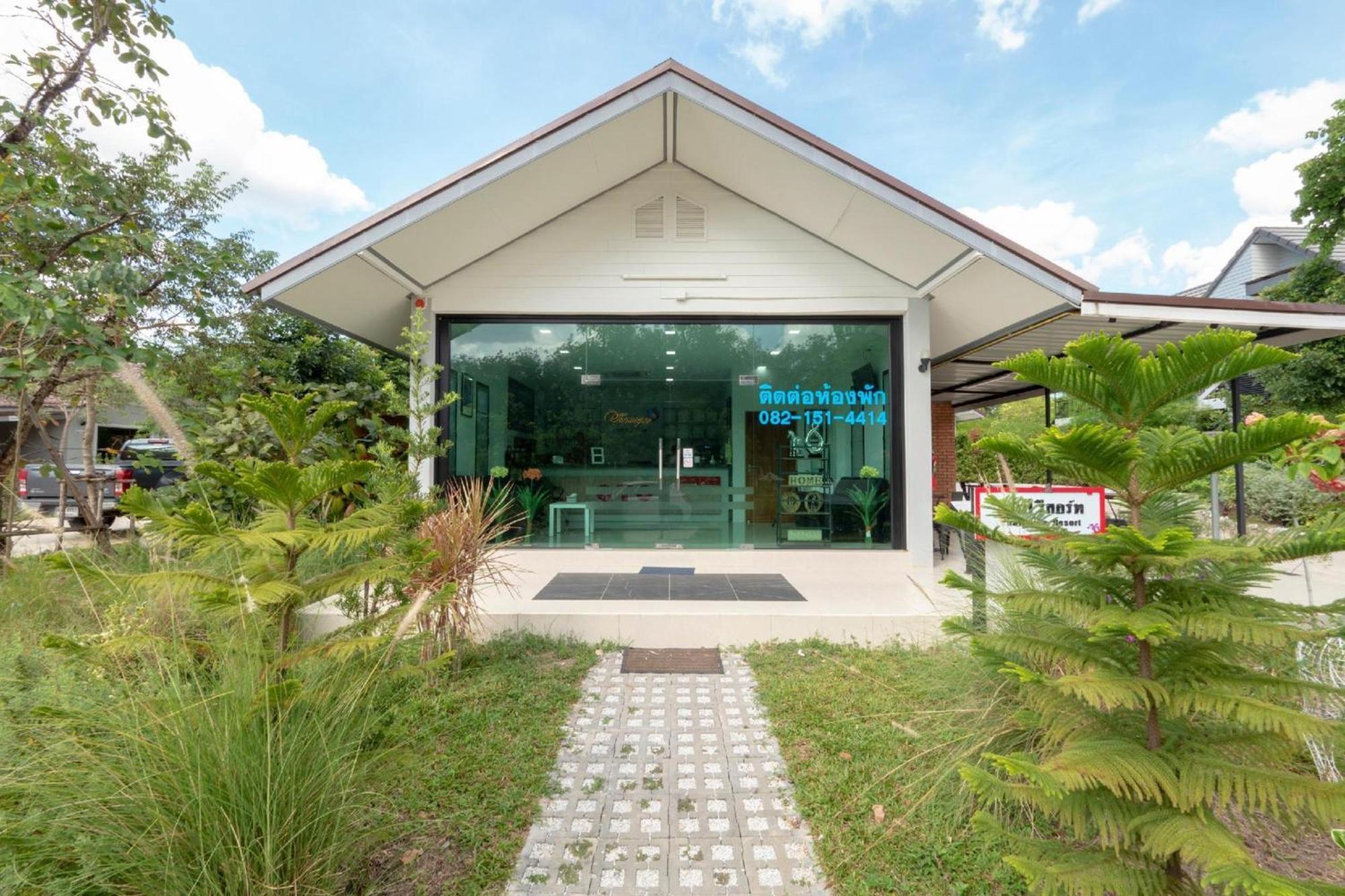 Capital O 75378 Thawapee Resort Районг Екстериор снимка