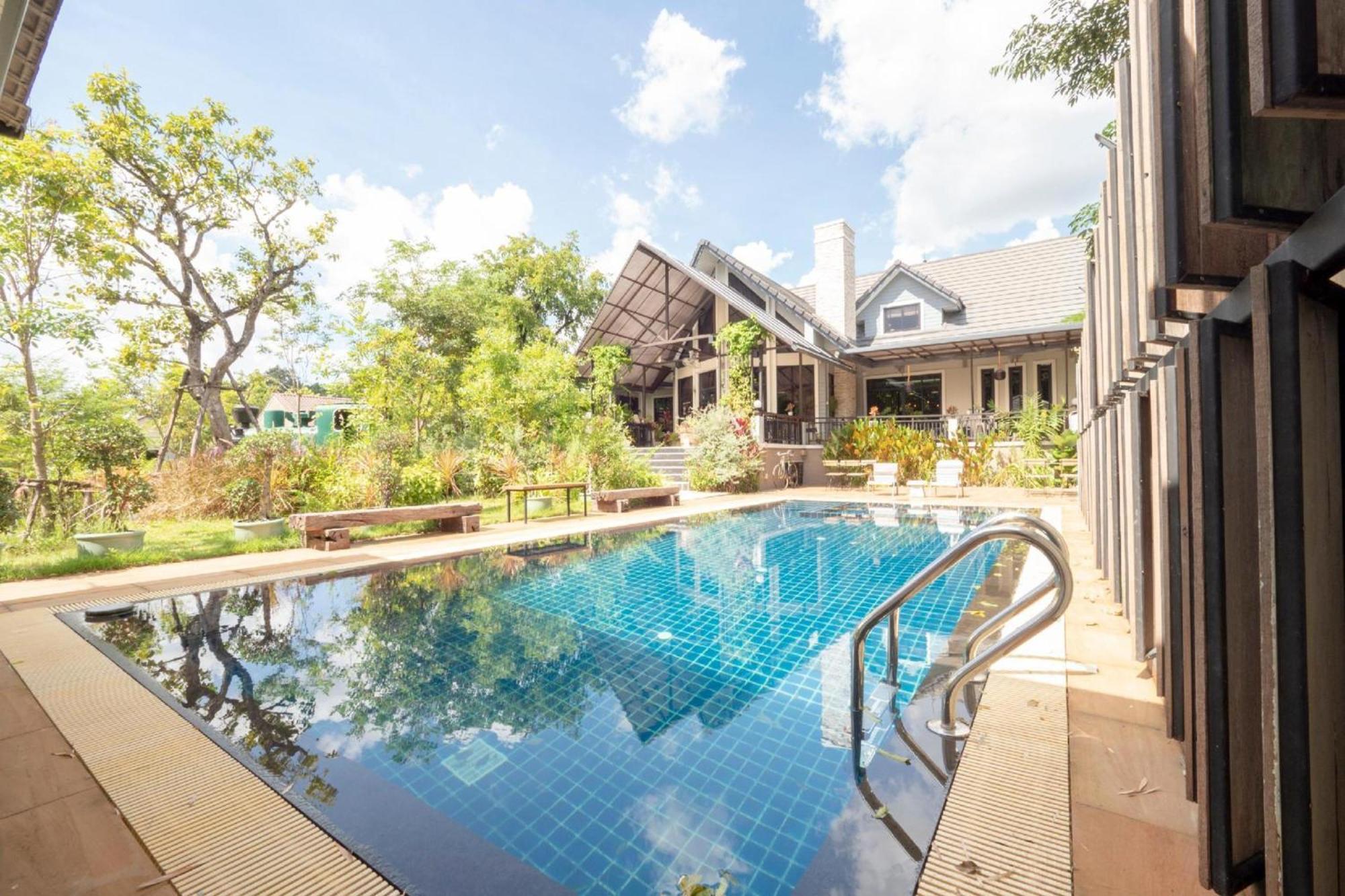 Capital O 75378 Thawapee Resort Районг Екстериор снимка