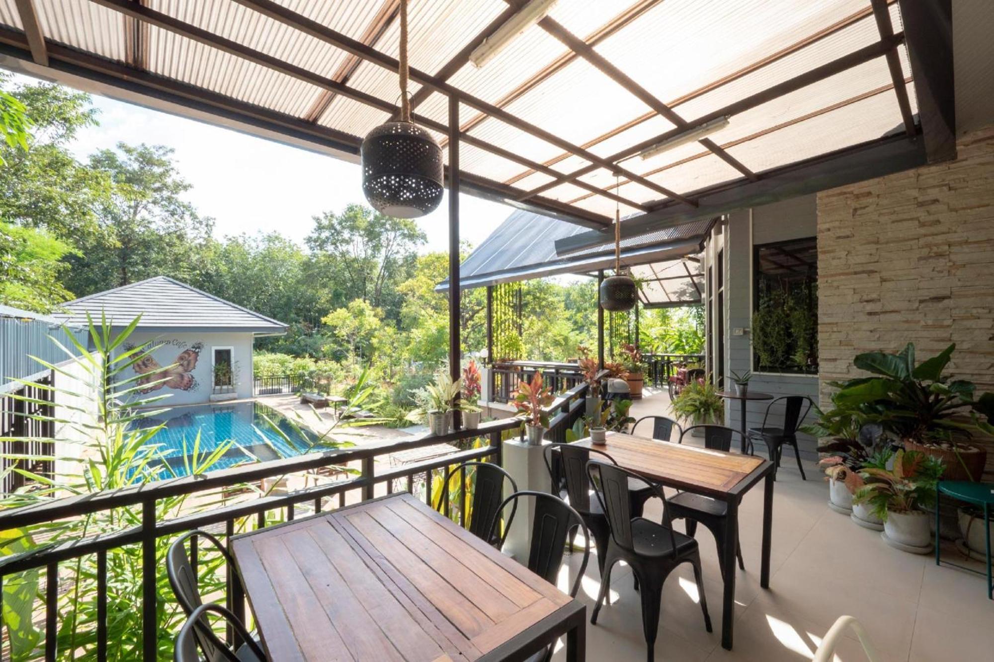 Capital O 75378 Thawapee Resort Районг Екстериор снимка