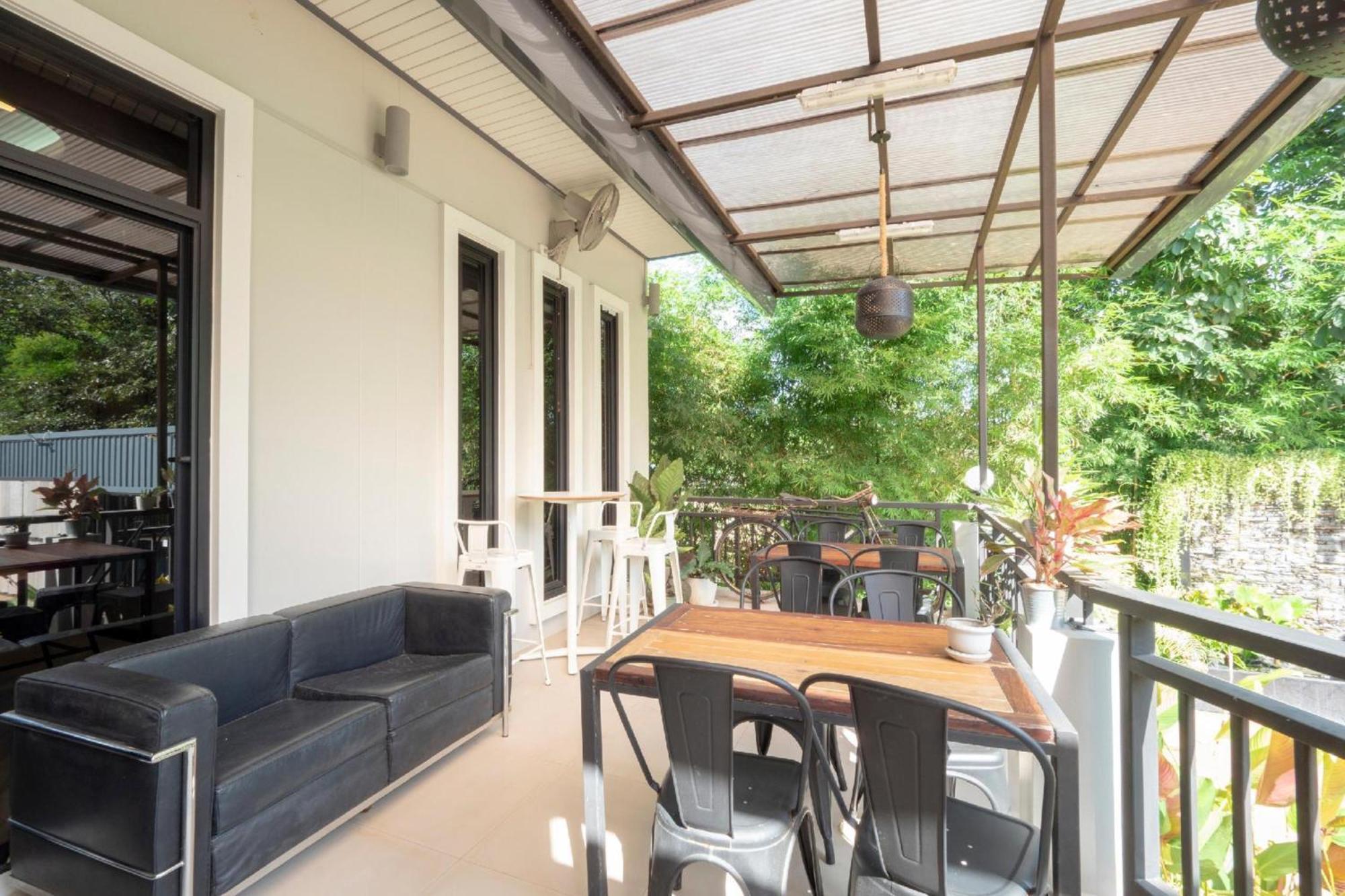 Capital O 75378 Thawapee Resort Районг Екстериор снимка